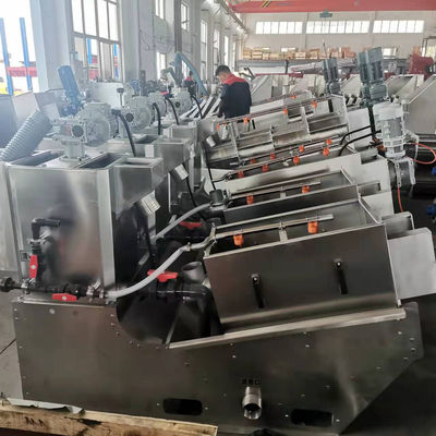 السائل الصلب فصل SS304 لولبية الحمأة آلة نزح المياه نوع المسمار التلقائي