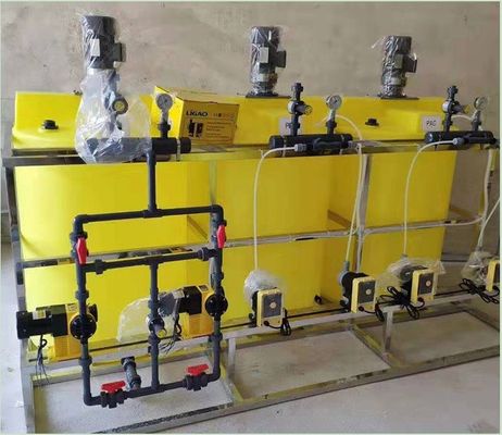 1000L / H PE Pac Pam Flocculant آلة الجرعات الأوتوماتيكية بطيئة الإذابة