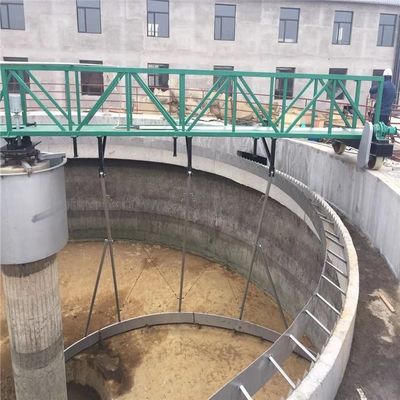 304 الفولاذ المقاوم للصدأ مركز معلق محرك مكشطة الطين آلة معالجة مياه الصرف الصحي