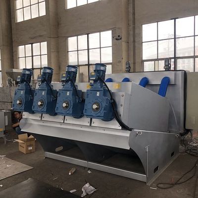 5m3 / H الفولاذ المقاوم للصدأ برغي مكدس تربية الأحياء المائية دوامة الحمأة ديهيدراتور