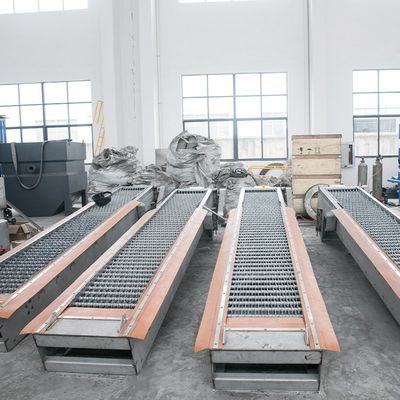 الفولاذ المقاوم للصدأ الروتاري الأسنان Harrow Grille معدات معالجة مياه الصرف الصحي