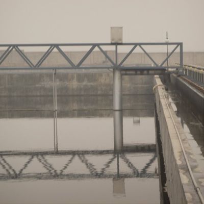 مكشطة طين متنقلة من الفولاذ المقاوم للصدأ أفقية لمعالجة مياه الصرف الصحي