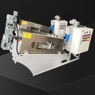 نظام تجفيف الحمأة الحلزوني الأوتوماتيكي بالكامل من الفولاذ المقاوم للصدأ 2.23kw 380Volt