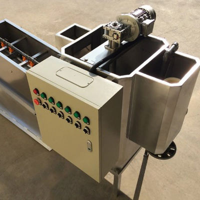 SS304 / 316 برغي الصحافة الحمأة آلة نزح المياه 2.25kw التشغيل التلقائي