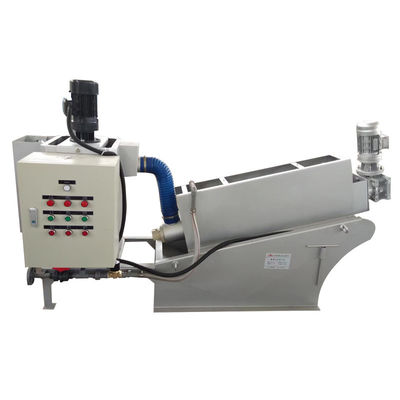 8 كجم / ساعة نظام تجفيف الحمأة الحلزونية لمعالجة مياه الصرف الصحي لنزح الحمأة