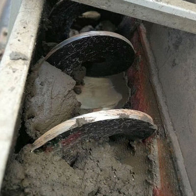 30t / H المحمولة يميل Ss برغي ناقل U الأخدود الحمأة برغي الحزام الناقل