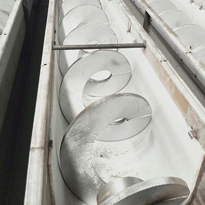 5t / H SS316 Mud Auger Shaftless برغي سير ناقل لصباغة معالجة مياه الصرف الصحي