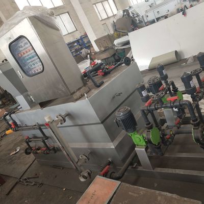 1500 لتر / ساعة التلقائي آلة الجرعات معالجة مياه الصرف الصحي ISO9001