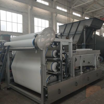 معدات نزح الطين من الفولاذ المقاوم للصدأ ، معالجة مياه الصرف الصحي بضغط الحزام 10m3 / h