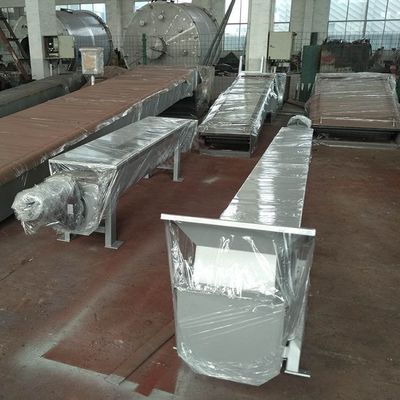 10t / h ناقل لولبي بدون رمح 304 معدات نقل الحمأة والفولاذ المقاوم للصدأ