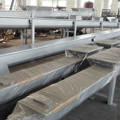 10t / h ناقل لولبي بدون رمح 304 معدات نقل الحمأة والفولاذ المقاوم للصدأ