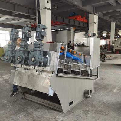 90-150kg / H برغي الصحافة الحمأة آلة نزح المياه للطباعة والصباغة مصنع