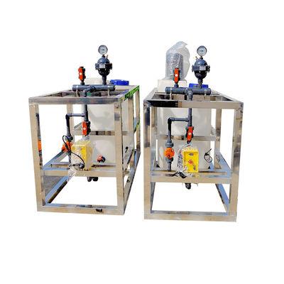 CE ISO 250L ~ 10000L آلة الجرعات الأوتوماتيكية بالكامل PAC / PAM نظام جرعات Flocculant