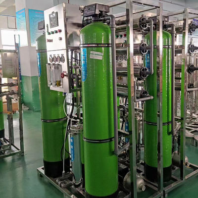 2000LPH Industral عكس التناضح معدات RO لتنقية المياه صديقة للبيئة